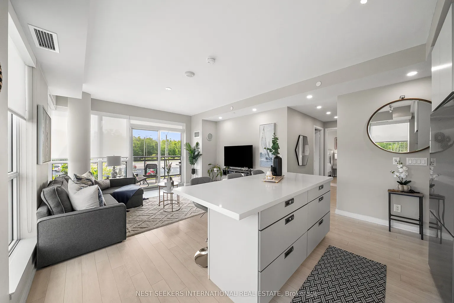 241 Sea Ray Ave #A213 photo 1