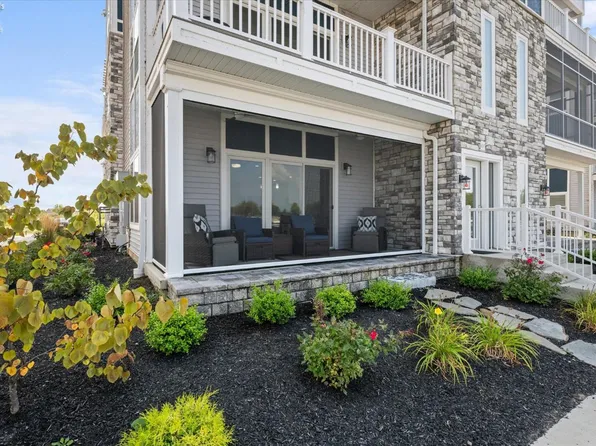 2711 S Harbor Bay Dr #1211, Lakeside Marblehead, OH 43440