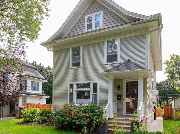 954 Osceola Ave, Saint Paul, MN 55105