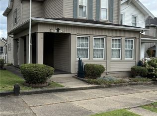 316 9th St, Wellsville, OH 43968