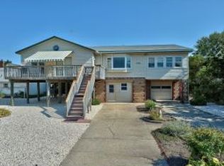 115 19th St, Surf City, NJ 08008
