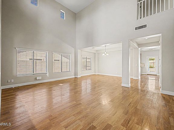 4th image of 6657 S GARNET Way