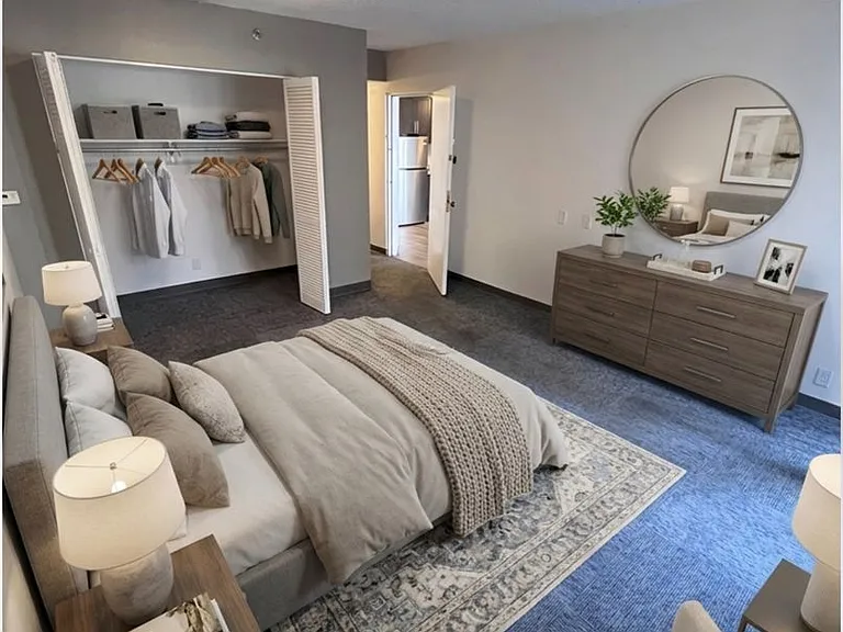 Live at the BLVD 2500 New, beautiful and best location! — Photo 60
