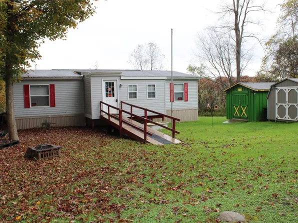 34475 Athens Rd, Centerville, PA 16404