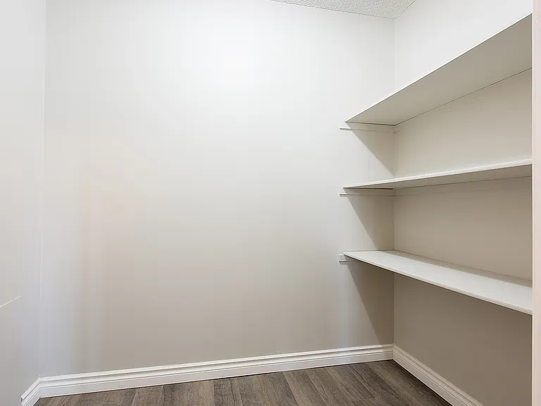 1602 Sherwood Dr — Photo 22