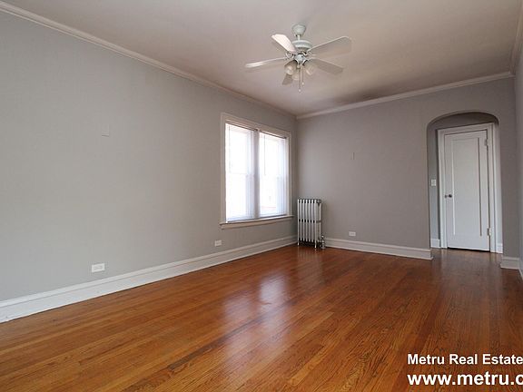 5th image of 1301 W Argyle St APT 309