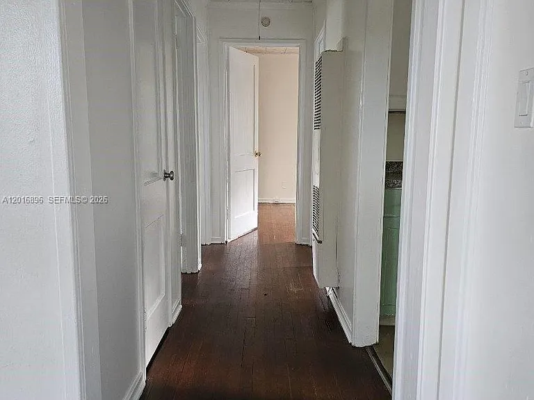 1217 N D St — Photo 3