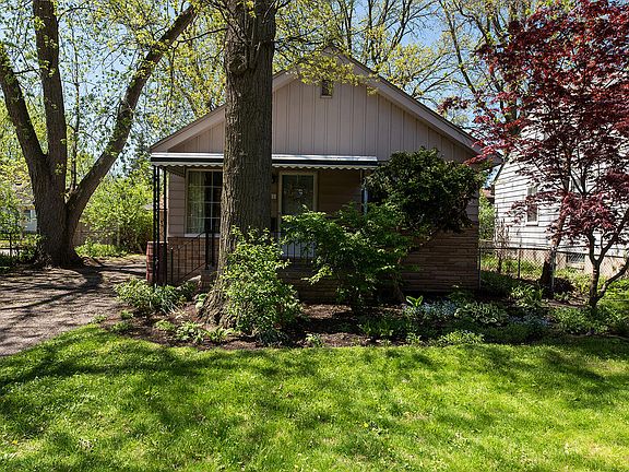 2nd image of 1521 Livernois St