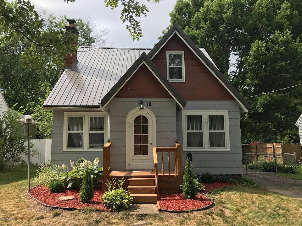 1st image of 19 Taylor Ave