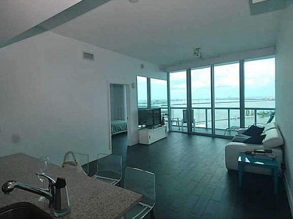 2nd image of 888 Biscayne Blvd APT 4410