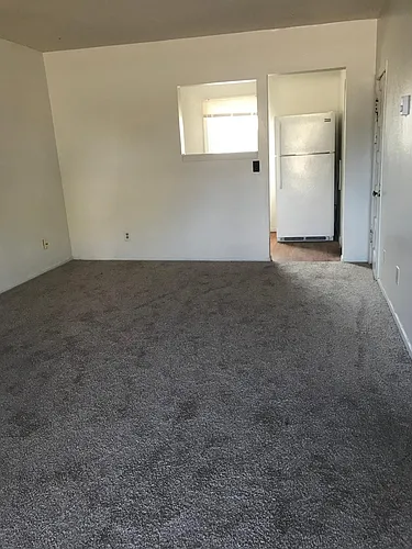 4007 Canyon Lake Dr #6 Photo 1