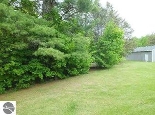 10805 Coster Rd SW, Fife Lake, MI 49633