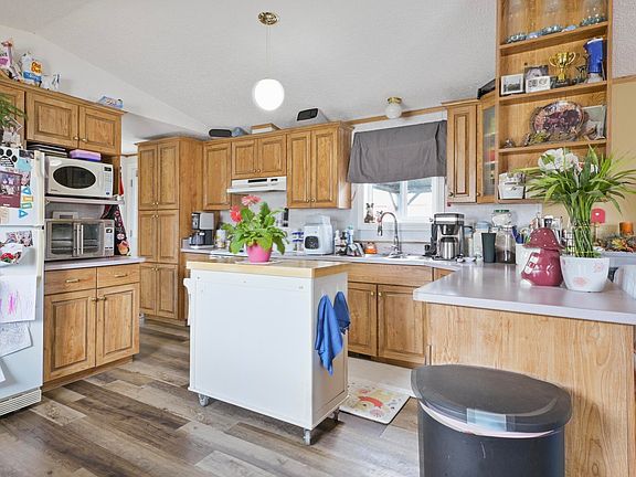 5th image of 4801 50th St