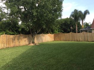 2944 Hickory Grove Dr, Valrico, FL 33596