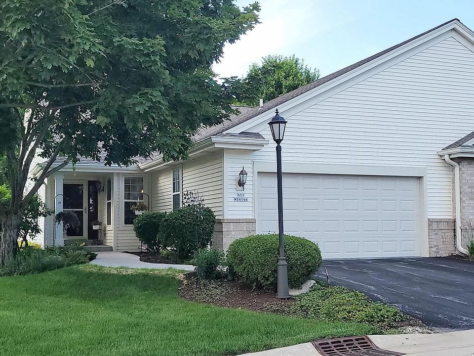 1st image of N57W24144 N Sycamore CIRCLE