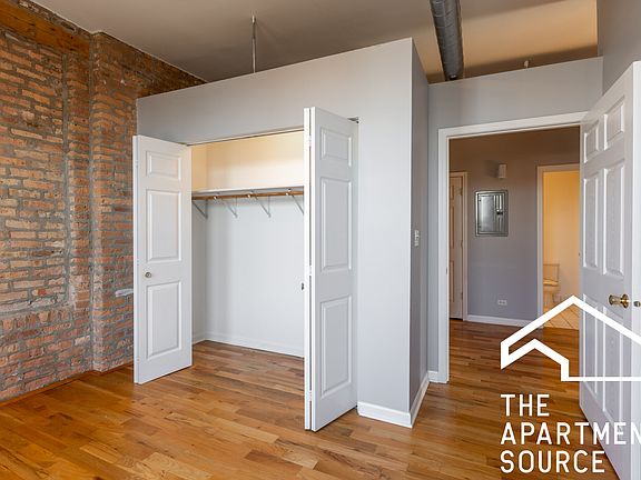 5th image of 1822 S Bishop St APT 205