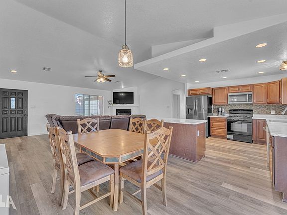 5th image of 7546 E 25th Pl