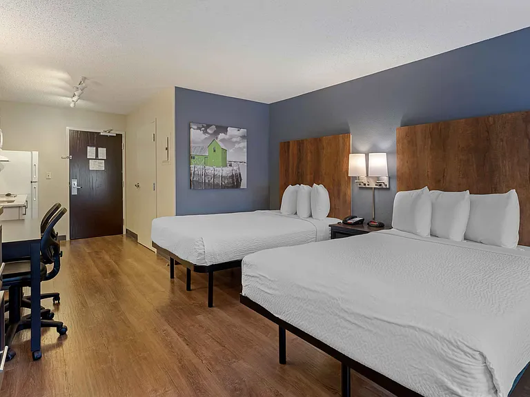 Studio Suite - 2 Queen Beds