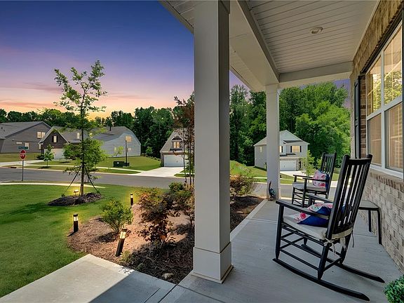 2nd image of 101 Penrose Cir