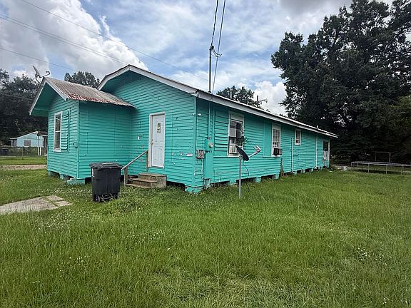 2nd image of 2684 Amarillo St