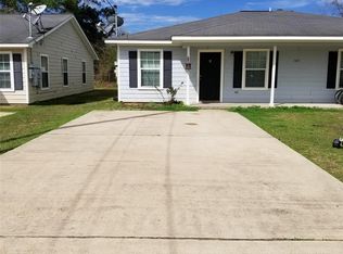 146 S Bend Ct #A, Willis, TX 77378