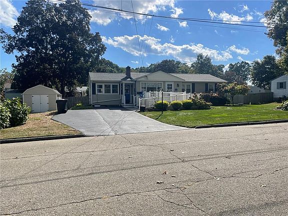 2nd image of 40 Walker Rd