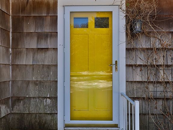 2nd image of 351 Swift Ave