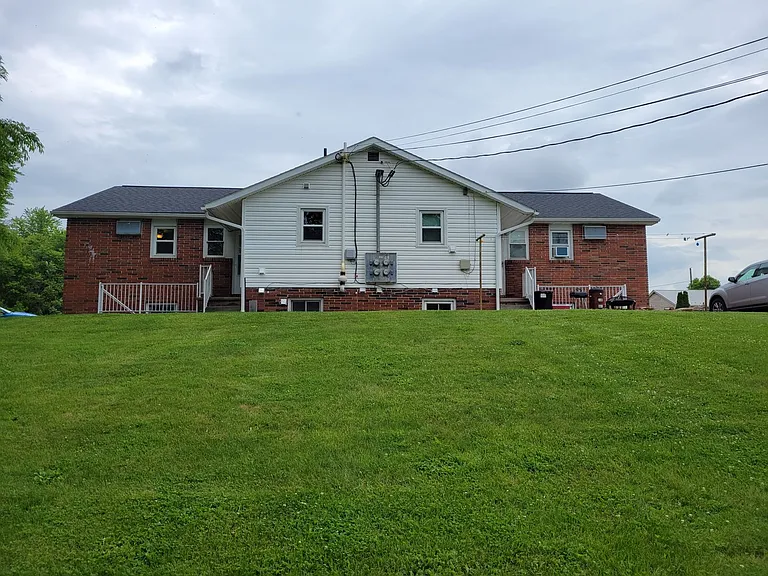 190 Carbaugh Dr — Photo 19