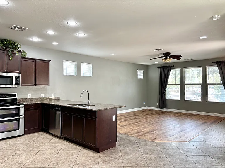 3279 E Jasper Dr — Photo 6