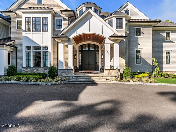 3rd image of 2395 Riverside Terrace