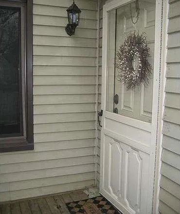 205 Bernard Ct — Photo 19