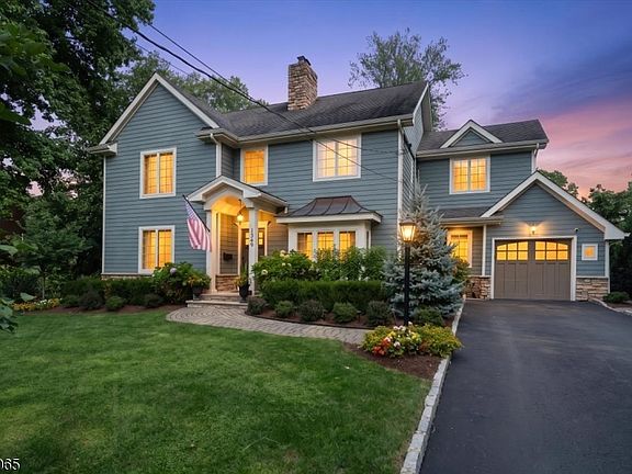 2nd image of 1349 Birch Hill Rd