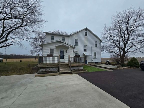 2nd image of 1084 Yale Farm Rd
