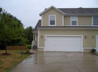 21540 S Main St, Spring Hill, KS 66083