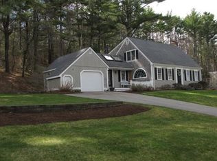 36 Oakleaf Dr, Marshfield, MA 02050