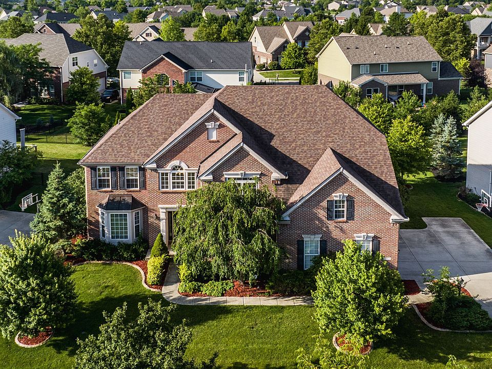 1st image of 2567 Twin Lakes Dr
