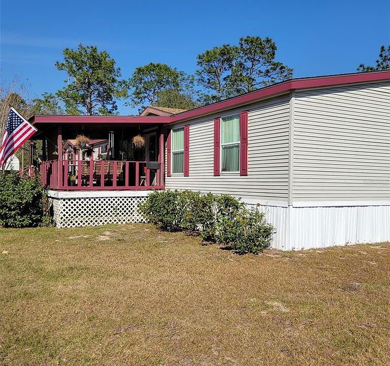 1st image of 731 NE 136th Ct