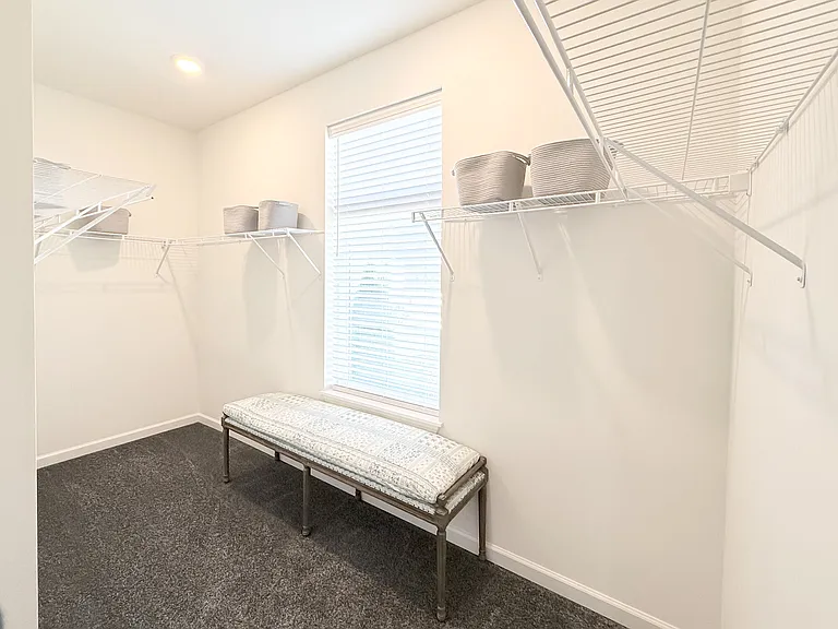 Walk-in closet