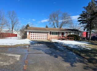 2239 E Mount Morris Rd, Mount Morris, MI 48458