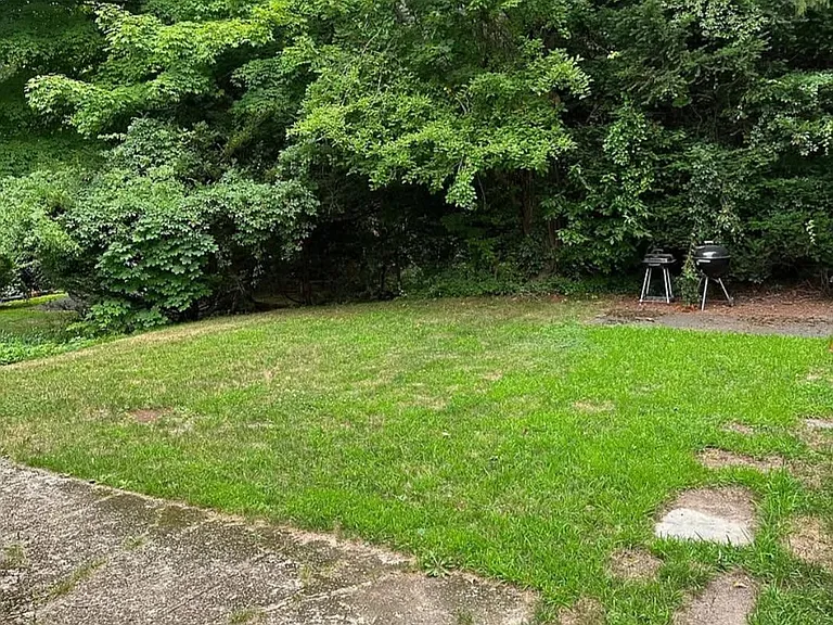 178 Peach Orchard Rd — Photo 12
