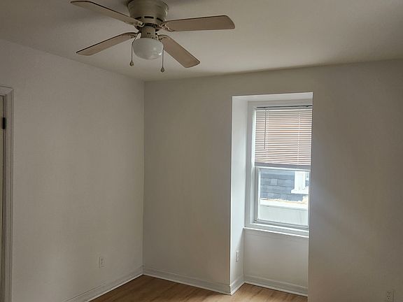 4th image of 46 E Washington Ln Floor 3
