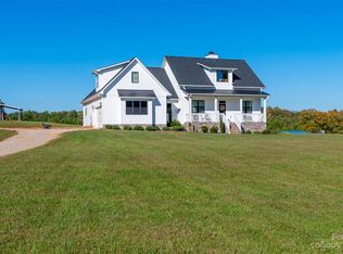 1125 Mountain Lake Dr, Cleveland, NC 27013