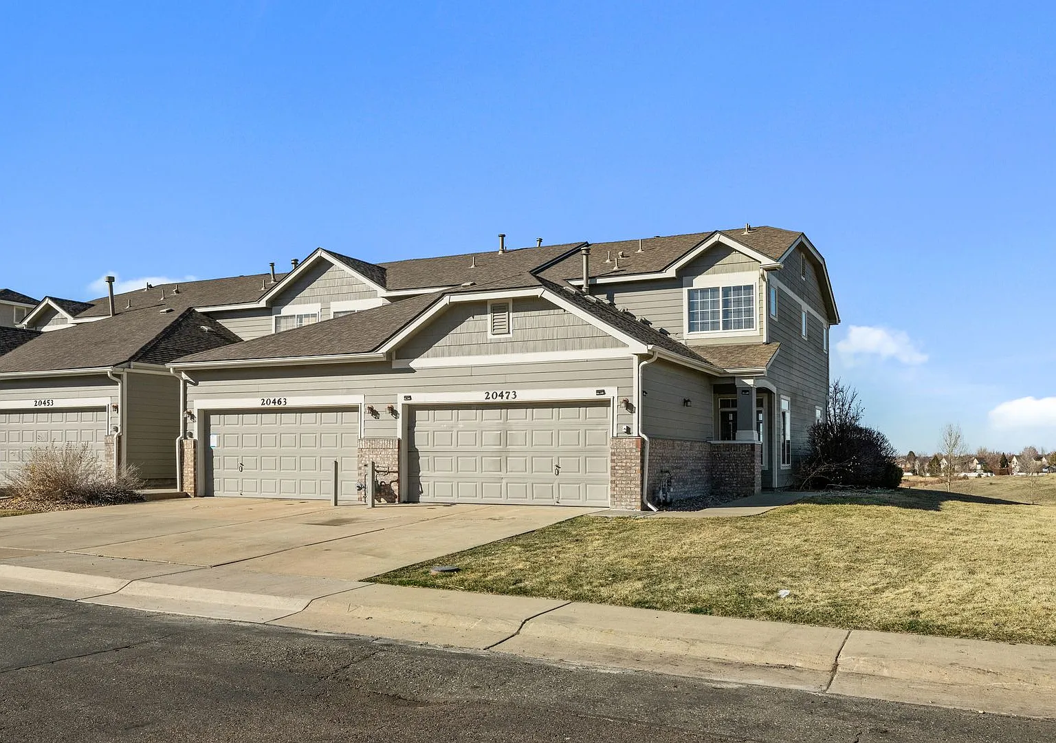 Gorgeous townhome in Willow Trace! — Photo 2