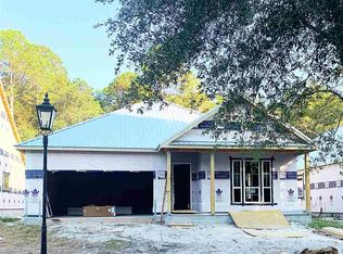 2705 Chastain St, Gulf Shores, AL 36542