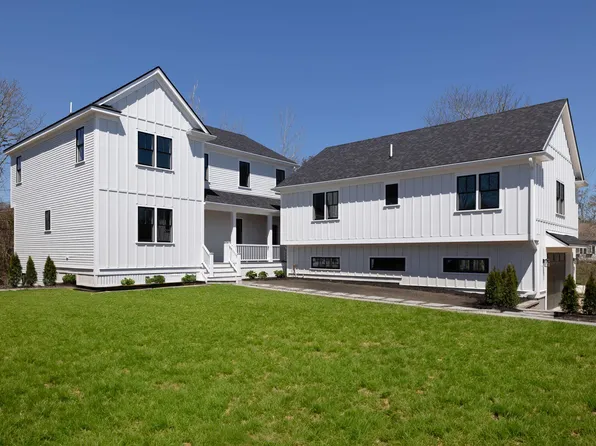 66 Doane Road, Harwich Port, MA 02646