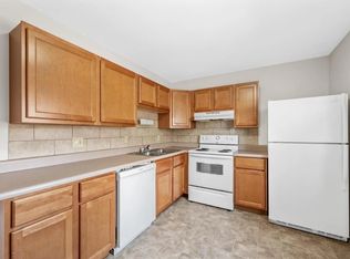 Building 4 E. Rock Creek Road - 22, Arnold, MO 63010