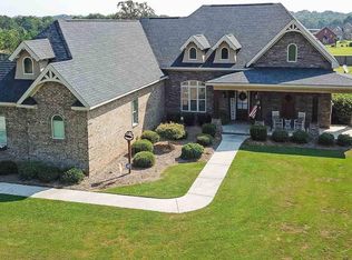 240 Peregrine Dr, Byron, GA 31008