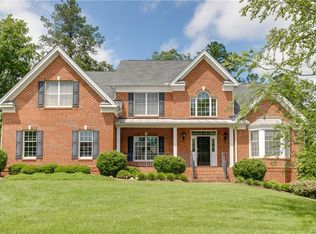 16336 Fox Creek Forest Dr, Moseley, VA 23120