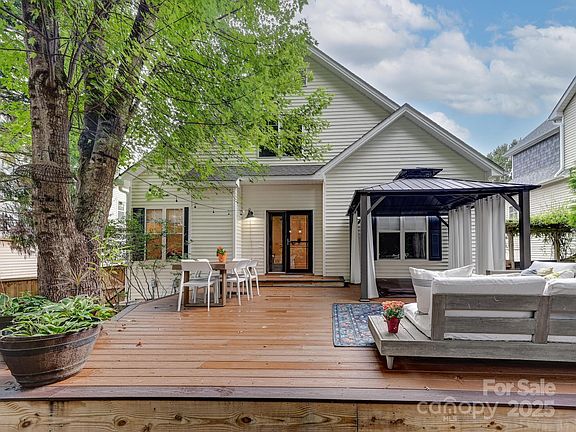 4th image of 1343 Heathbrook Cir