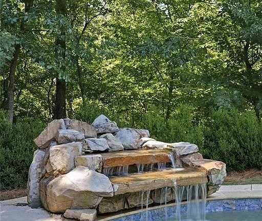 2nd image of 3084 Grove View Ct
